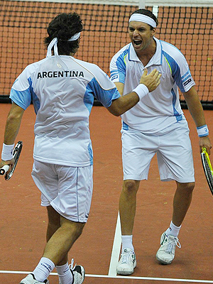 Аргентинцы в шаге от выхода в полуфинал Кубка Дэвиса-2010